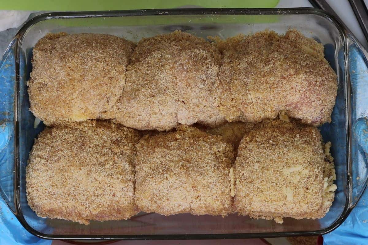 using an 8"x11" baking dish is key here since we didn't use toothpicks to hold the chicken together. Need to pack the chicken tightly for best results