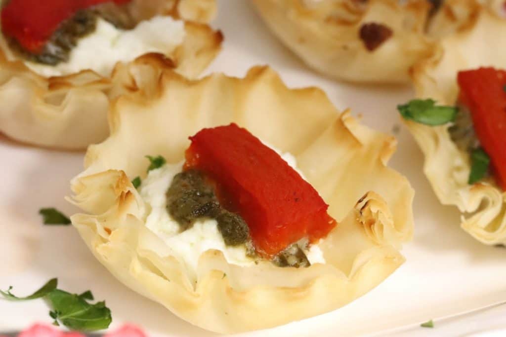 holiday appetizers phyllo cups five ways goat cheese pesto and roasted red pepper