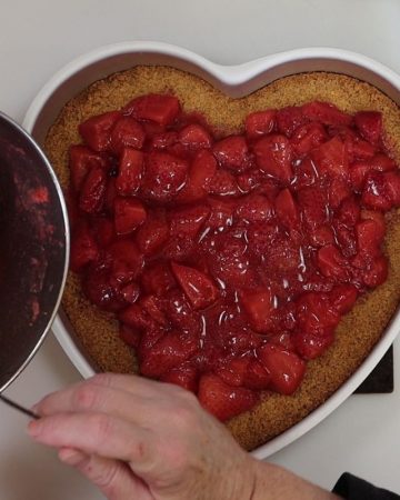 spoon the cooled strawberries onto the cooled graham cracker crust