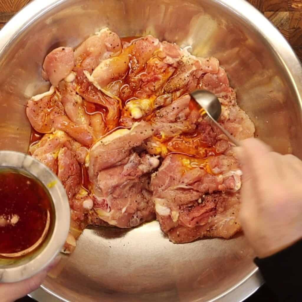marinate chicken in saffron water